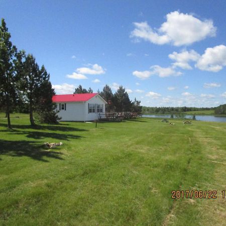 Sea'Scape Cottages Bayfield ภายนอก รูปภาพ