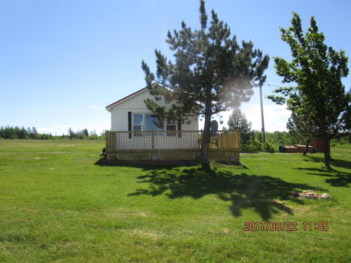 Sea'Scape Cottages Bayfield ภายนอก รูปภาพ
