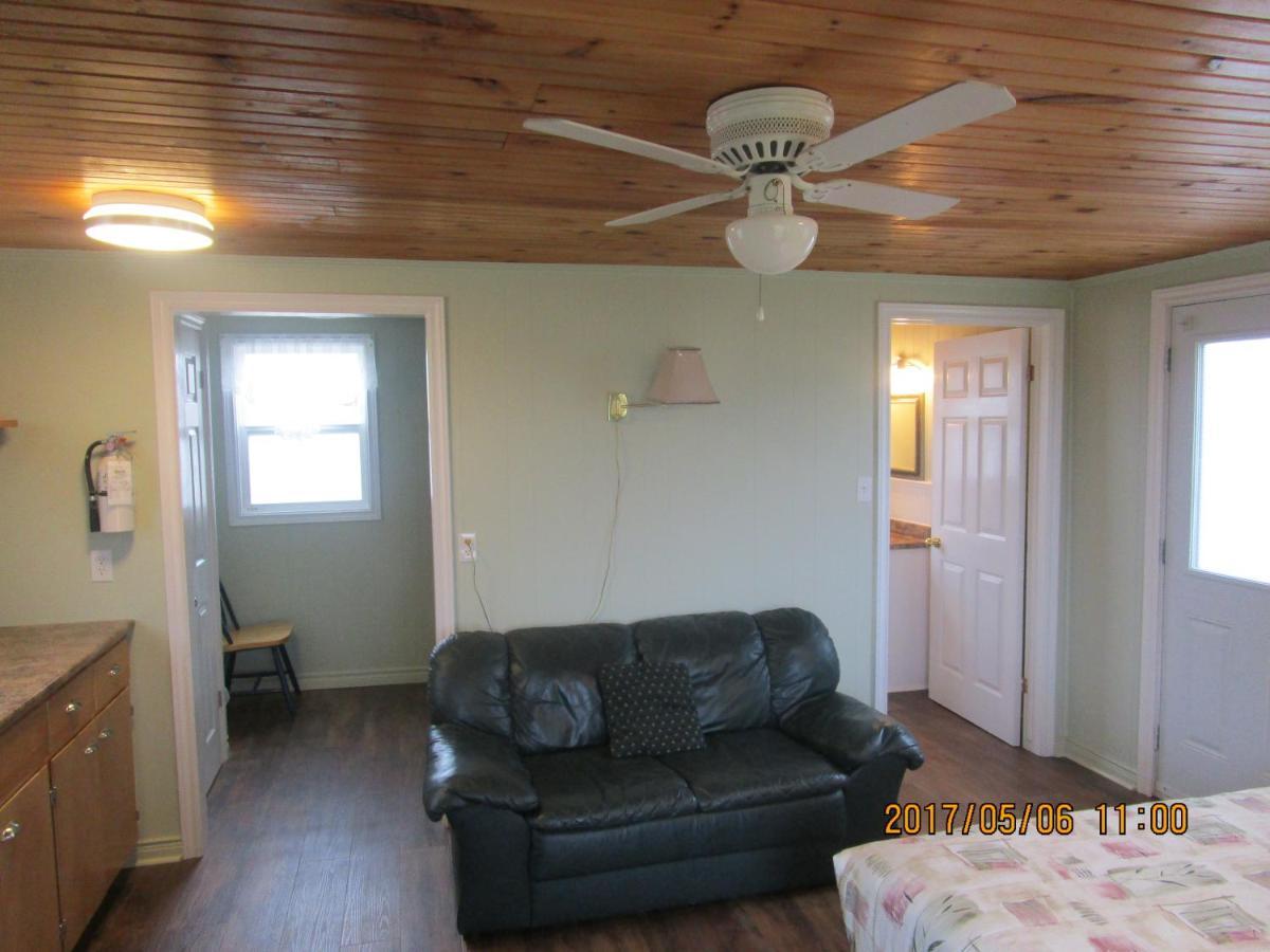 Sea'Scape Cottages Bayfield ภายนอก รูปภาพ