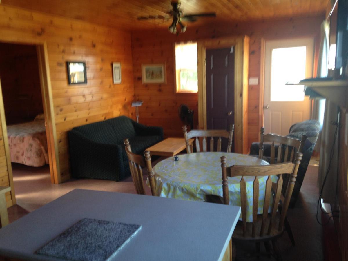 Sea'Scape Cottages Bayfield ภายนอก รูปภาพ
